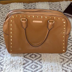crossbody / arm bag